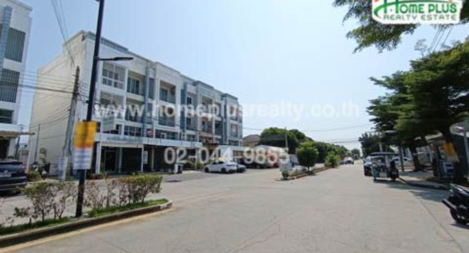 For sale 1 bed retail Space in Bang Bua Thong, Nonthaburi