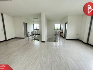 For rent and for sale 4 bed retail Space in Nong Khaem, Bangkok