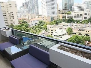 For sale 3 bedrooms condo in Watthana, Bangkok