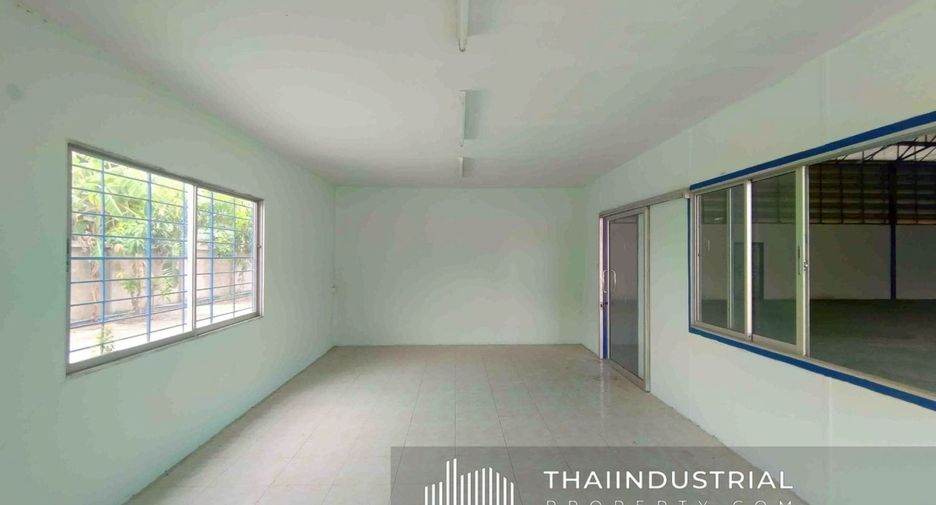 For rent warehouse in Phan Thong, Chonburi