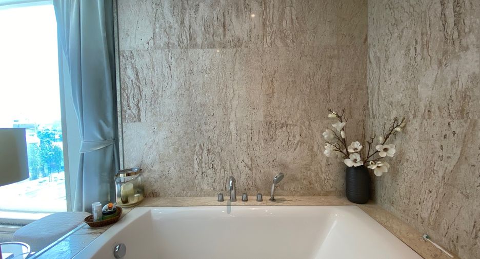 For rent and for sale 2 bedrooms condo in Mueang Chiang Mai, Chiang Mai