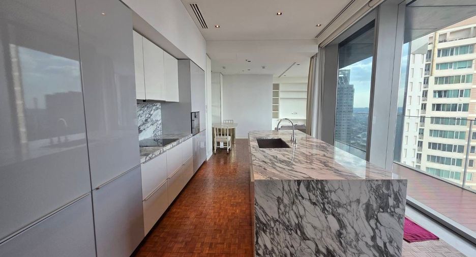Wohnung zum Kauf mit 3 Zimmer in Sathon, Bangkok