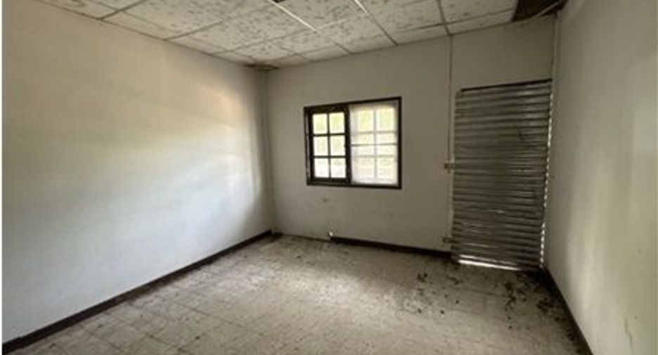 For sale 2 bedrooms townhouse in Tha Yang, Phetchaburi