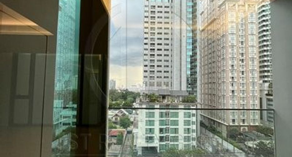 For rent and for sale 2 bedrooms condo in Pathum Wan, Bangkok