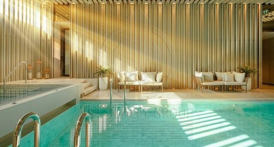 For rent and for sale 2 bedrooms condo in Pathum Wan, Bangkok