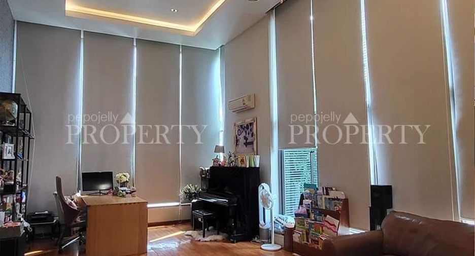 For rent そして for sale 4 Beds townhouse in Yan Nawa, Bangkok