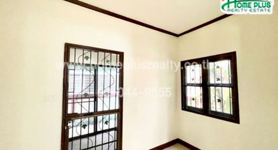 Haus zum Kauf mit 3 Zimmer in Khlong Luang, Pathum Thani