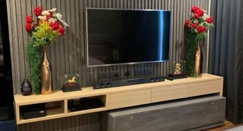 For sale 2 bedrooms condo in Sathon, Bangkok