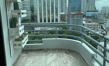 For sale 2 bedrooms condo in Sathon, Bangkok