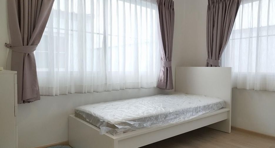 For rent 2 bedrooms townhouse in Prawet, Bangkok