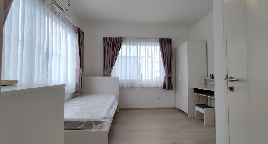 For rent 2 bedrooms townhouse in Prawet, Bangkok
