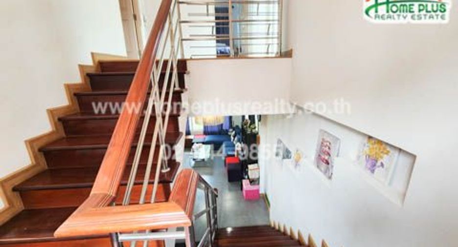 For sale 3 bedrooms house in Lak Si, Bangkok