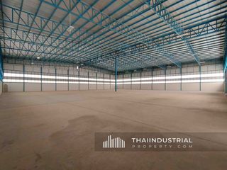 Almacén en alquiler en Si Racha, Chonburi