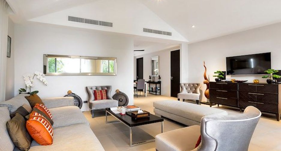 For sale 4 bedrooms villa in Takua Thung, Phang Nga