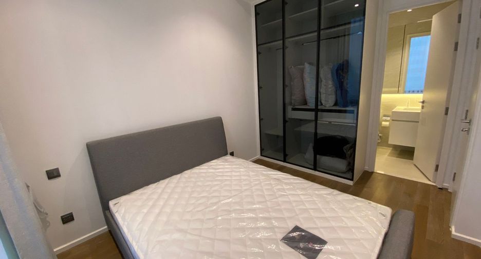 À louer 2 chambres condo à Pathum Wan, Bangkok