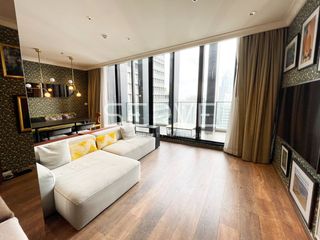 For rent 3 Beds condo in Pathum Wan, Bangkok