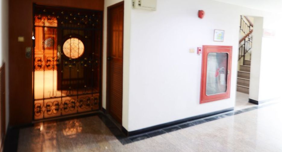 Condo en venta de 3 habitaciones en Chatuchak, Bangkok