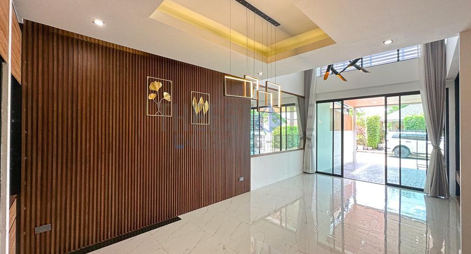 For sale 4 bedrooms townhouse in San Sai, Chiang Mai