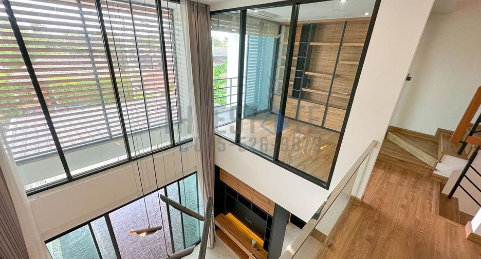 For sale 4 bedrooms townhouse in San Sai, Chiang Mai
