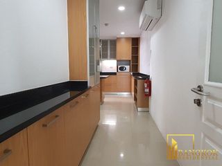 出租 3 卧室 公寓式住宅 在 Khlong Toei, 曼谷