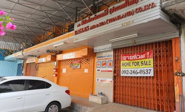 出售 4 卧室 商业空间 在 Bang Khen, 曼谷