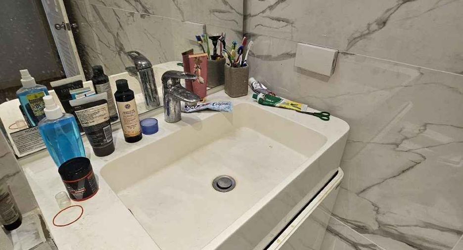 For sale 3 bedrooms condo in Mueang Pathum Thani, Pathum Thani