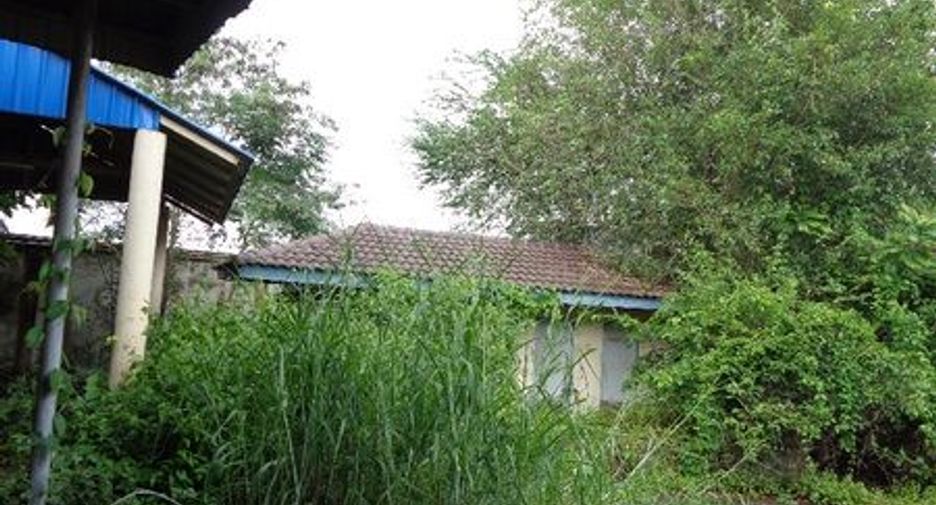 For sale warehouse in Khao Yoi, Phetchaburi
