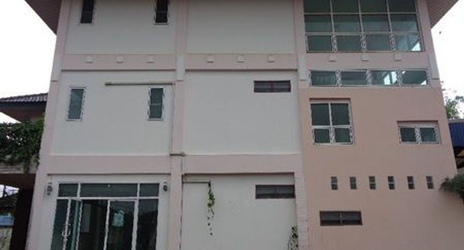 For sale warehouse in Khao Yoi, Phetchaburi