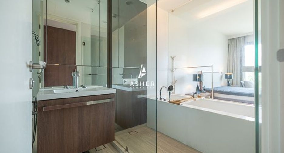 À vendre 2 chambres condo à Pathum Wan, Bangkok
