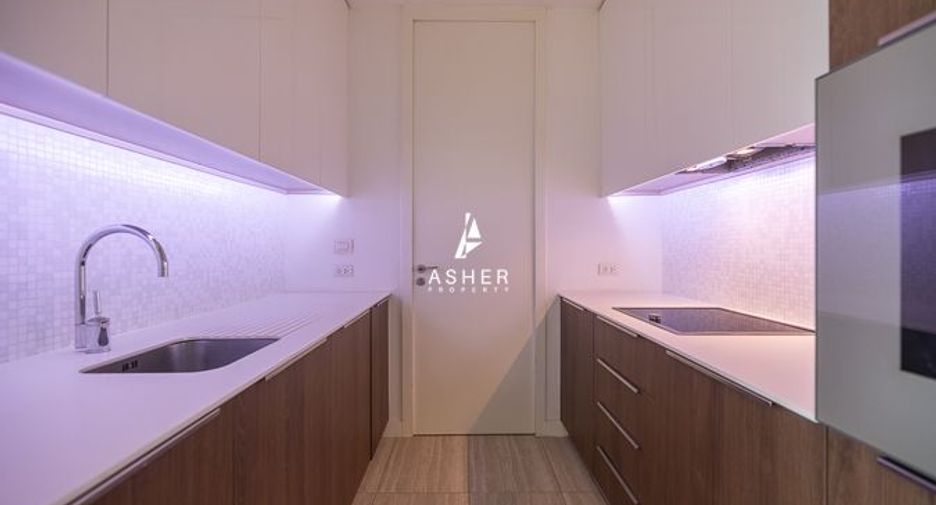 À vendre 2 chambres condo à Pathum Wan, Bangkok