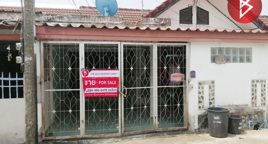 For sale 2 bed townhouse in Mueang Phitsanulok, Phitsanulok
