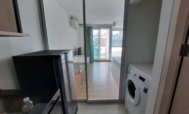À vendre studio condo à Din Daeng, Bangkok