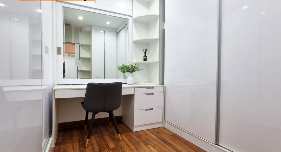 For rent 3 bedrooms townhouse in Suan Luang, Bangkok