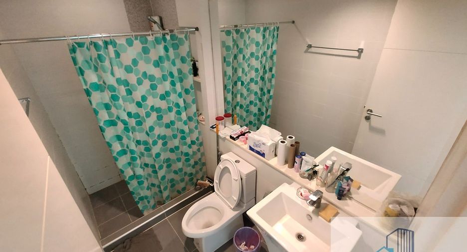 For sale 3 bedrooms townhouse in Chatuchak, Bangkok