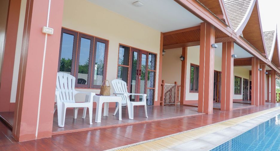 For rent and for sale 6 bedrooms villa in Thalang, Phuket