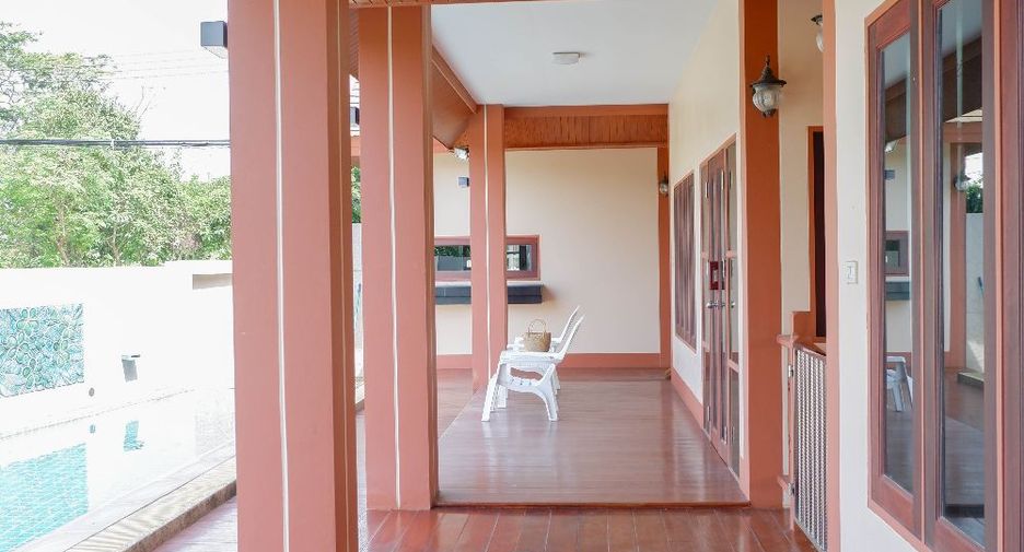 For rent and for sale 6 bedrooms villa in Thalang, Phuket