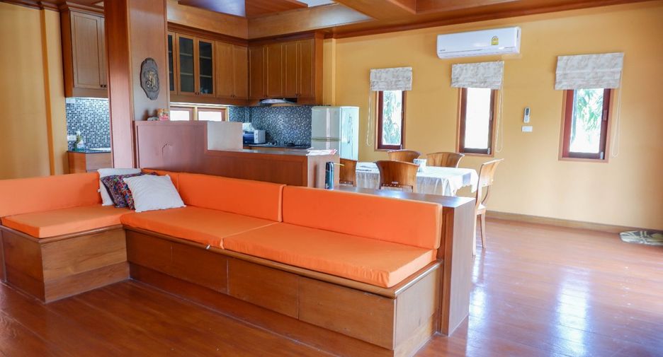 For rent and for sale 6 bedrooms villa in Thalang, Phuket