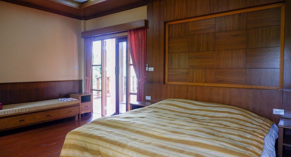 For rent and for sale 6 bedrooms villa in Thalang, Phuket