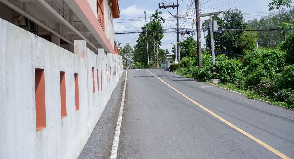 For rent and for sale 6 bedrooms villa in Thalang, Phuket