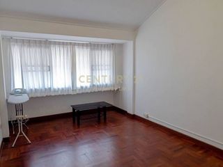 À louer 5 chambres appartement à Suan Luang, Bangkok