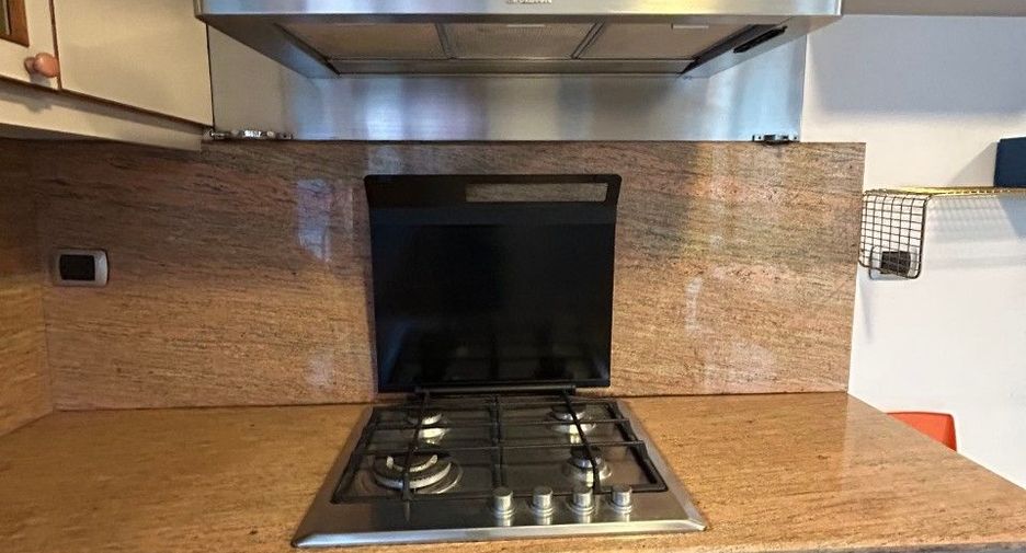 For sale 3 bedrooms condo in Watthana, Bangkok