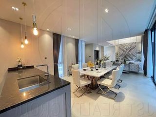 For sale 4 Beds house in Prawet, Bangkok