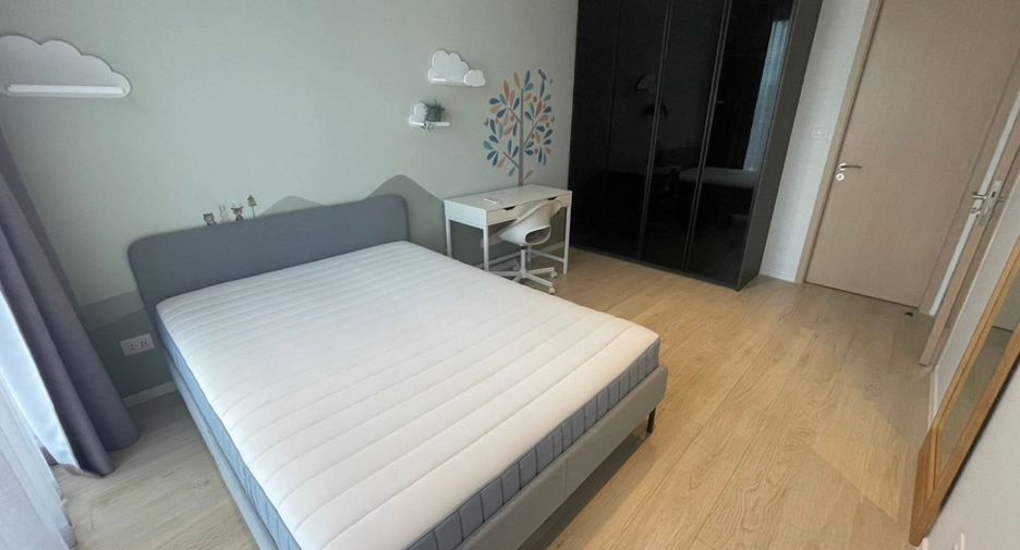 For rent and for sale 2 bedrooms condo in Sathon, Bangkok