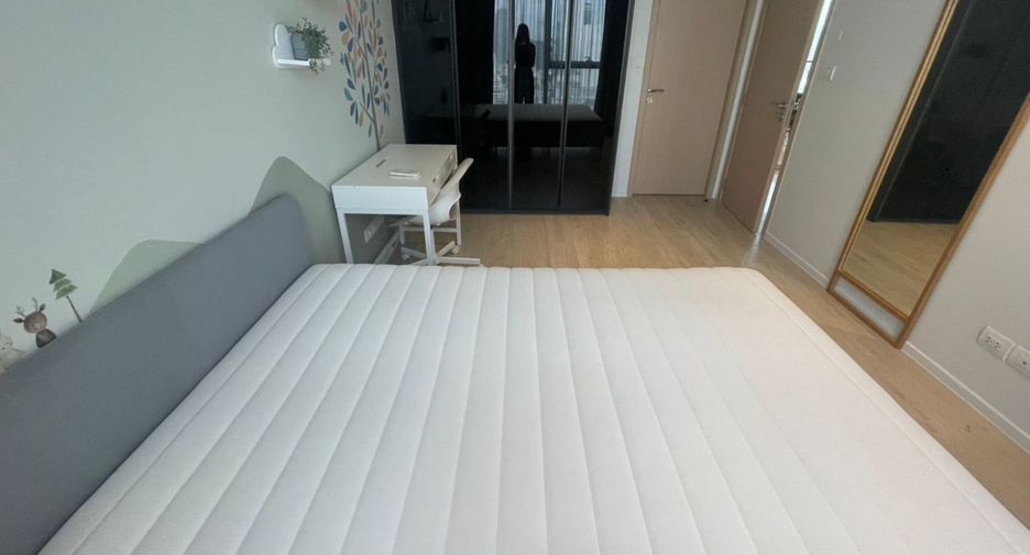 For rent and for sale 2 bedrooms condo in Sathon, Bangkok