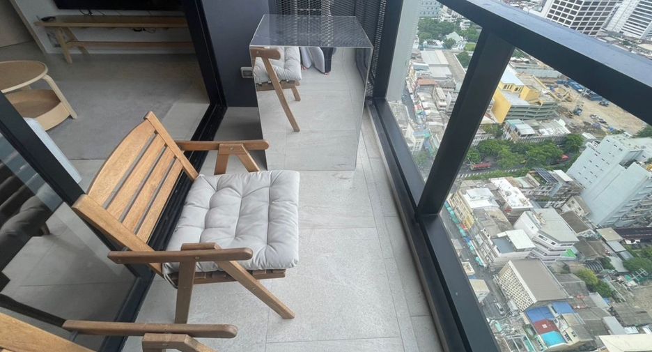 For rent and for sale 2 bedrooms condo in Sathon, Bangkok