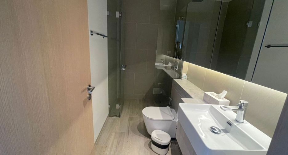 For rent and for sale 2 bedrooms condo in Sathon, Bangkok