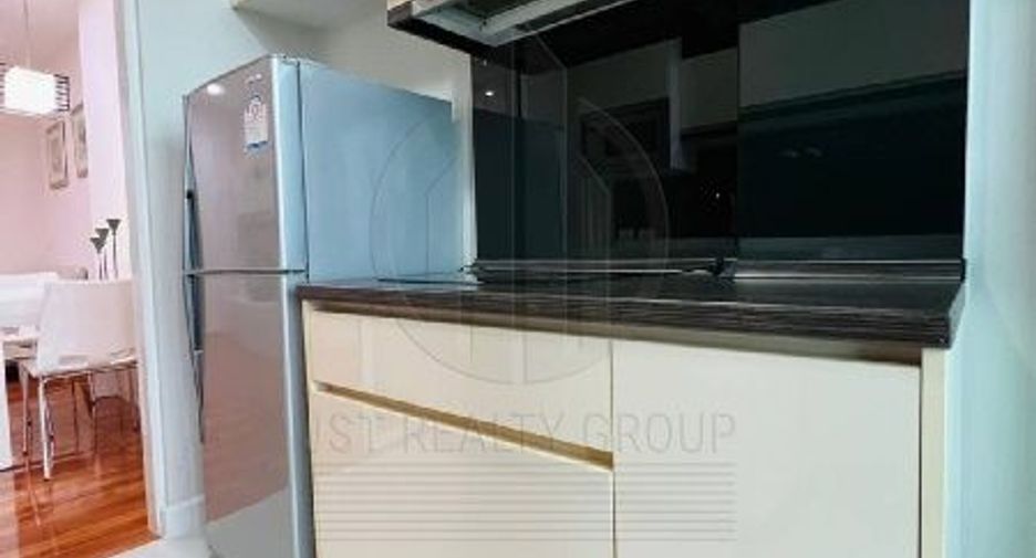 For sale 7 bedrooms condo in Phra Khanong, Bangkok