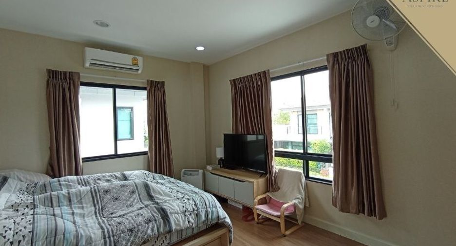 For sale 3 bedrooms house in Bang Khen, Bangkok