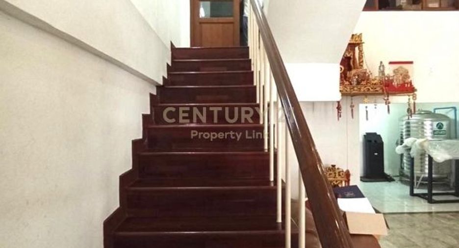 For sale 4 bedrooms townhouse in Phaya Thai, Bangkok