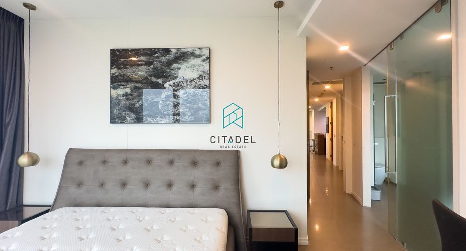 For sale 3 bedrooms condo in Sathon, Bangkok